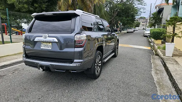 jeepetas y camionetas - Toyota 4runner límited 2016 4x4 5
