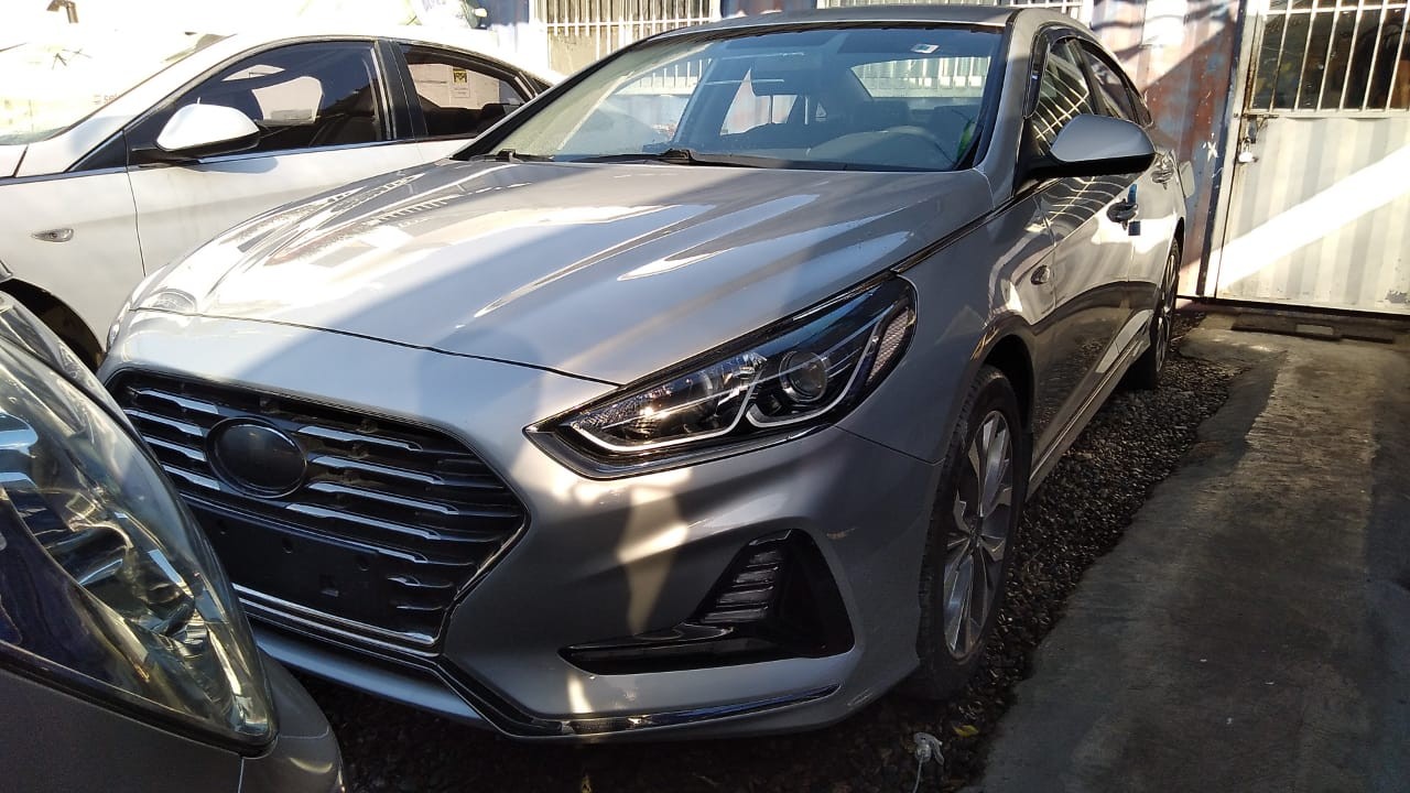 carros - HYUNDAI SONATA NEW RISE 2018 GRISDESDE: RD$730,100.00 1