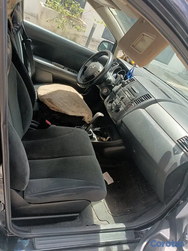 carros - Vendo carro Nissan Versa 2012 4
