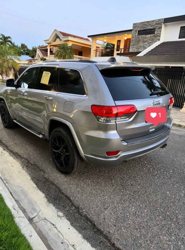 jeepetas y camionetas - Jeep grand cherokee laredo 2016 8