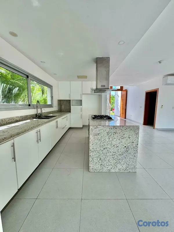 casas vacacionales y villas - VILLA EN VENTA -PLAYA NUEVA ROMANA  6