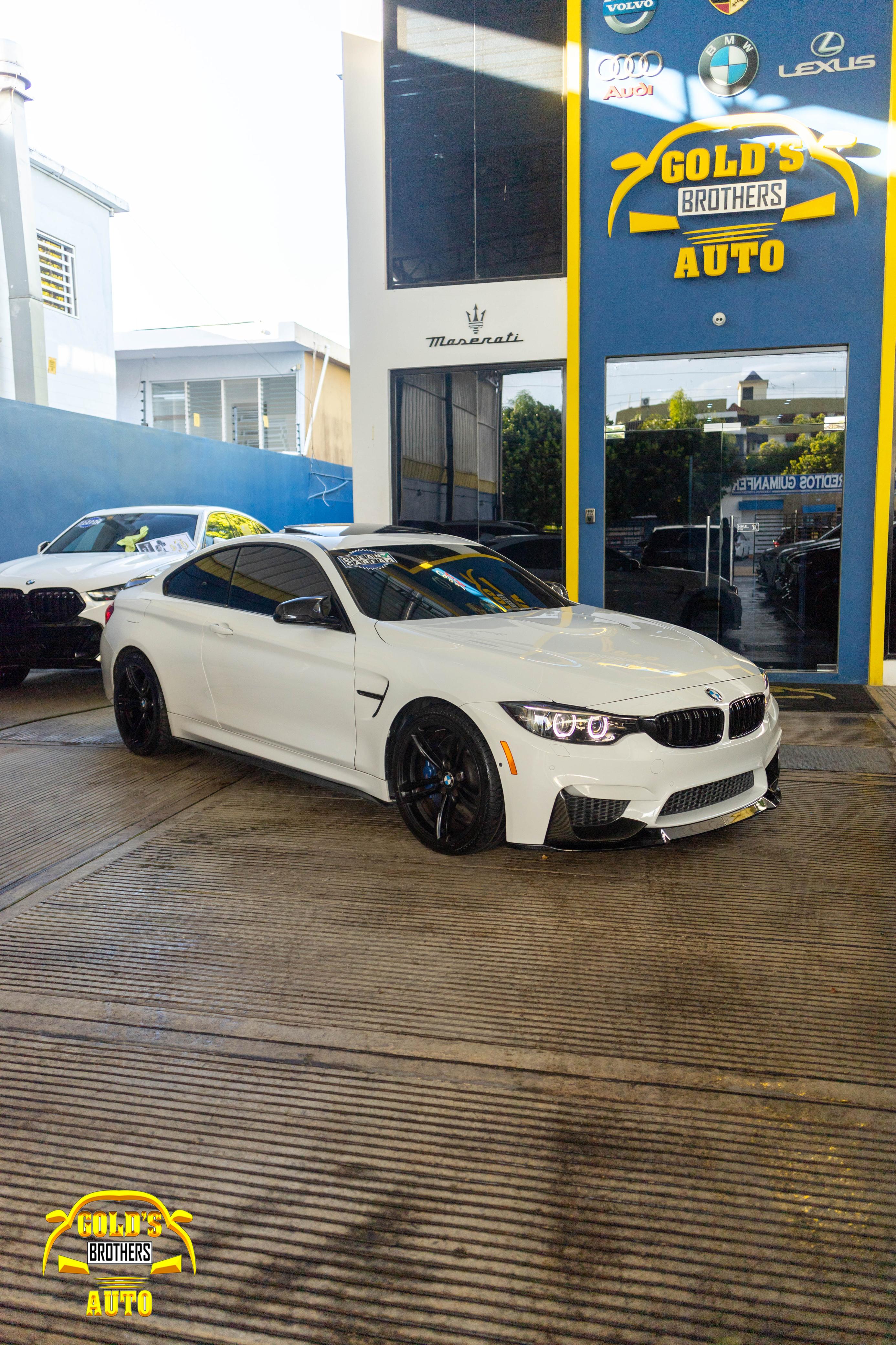 carros - BMW M4 2015
