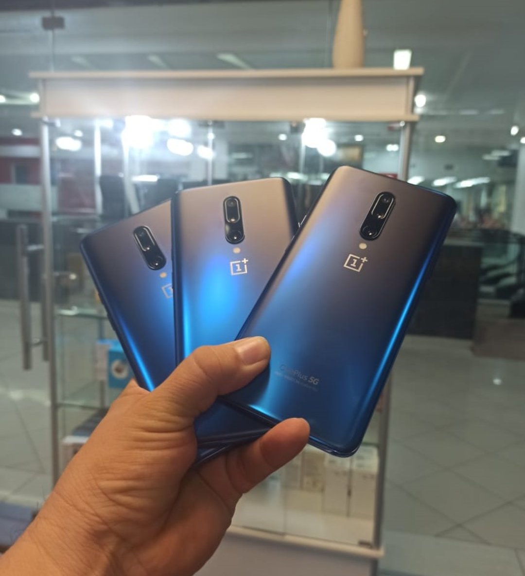 celulares y tabletas - One plus 7 pro 256gb 8 ram 