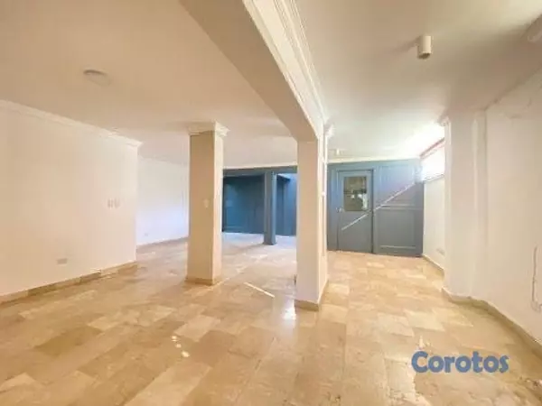 casas - casa Casicasgos de tres habitaciones con fardim
 8