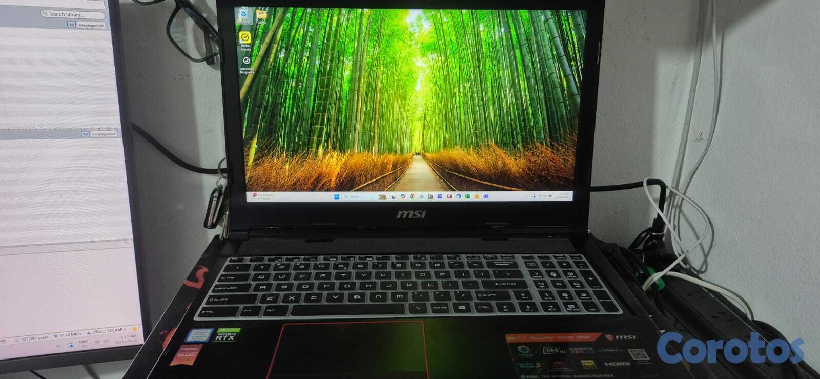 computadoras y laptops - Laptop Gamer MSI GE63 Raider RGB 9SE Pantalla 17 4
