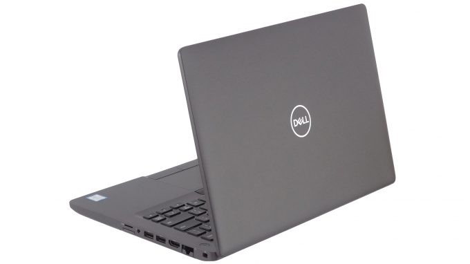 computadoras y laptops - Laptop Dell Latitude  Intel core i5 9na Generación 16GB Ram DDR4 256gb SSD 1