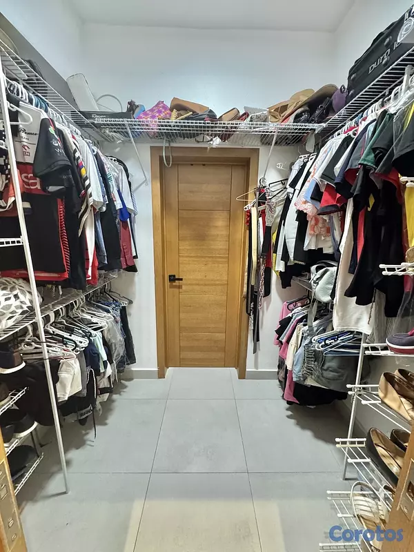 apartamentos - Apartamento 2do piso con terraza en los prados  8