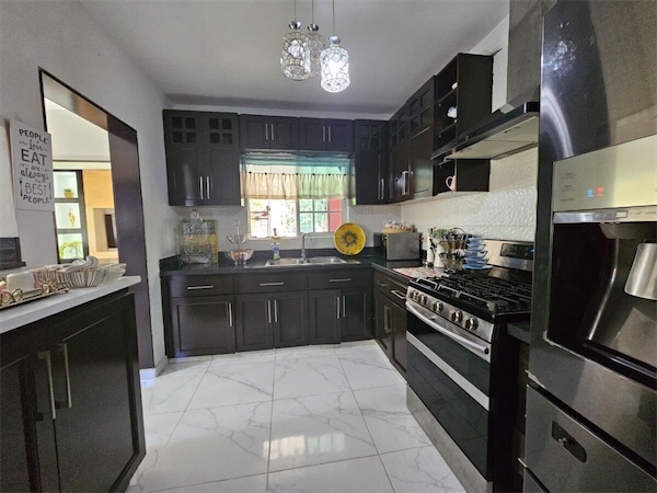 casas - Venta de Casa con amplio Patio en Altos de arroyo hondo III 7