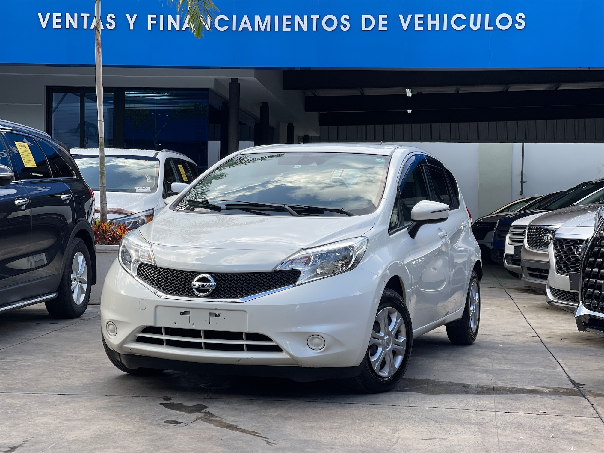 carros - Nissan note 2017