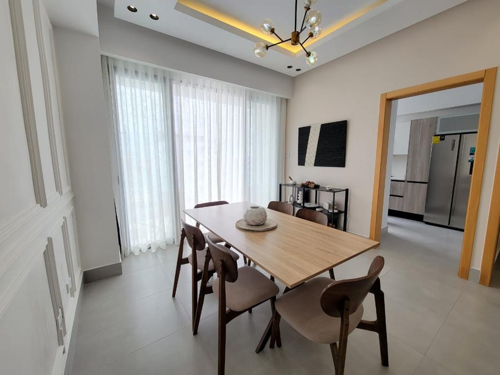 apartamentos - Sin intermediarios rent0 apartament0 m0derno amueblado. EVARISTO MORALES demomen 4