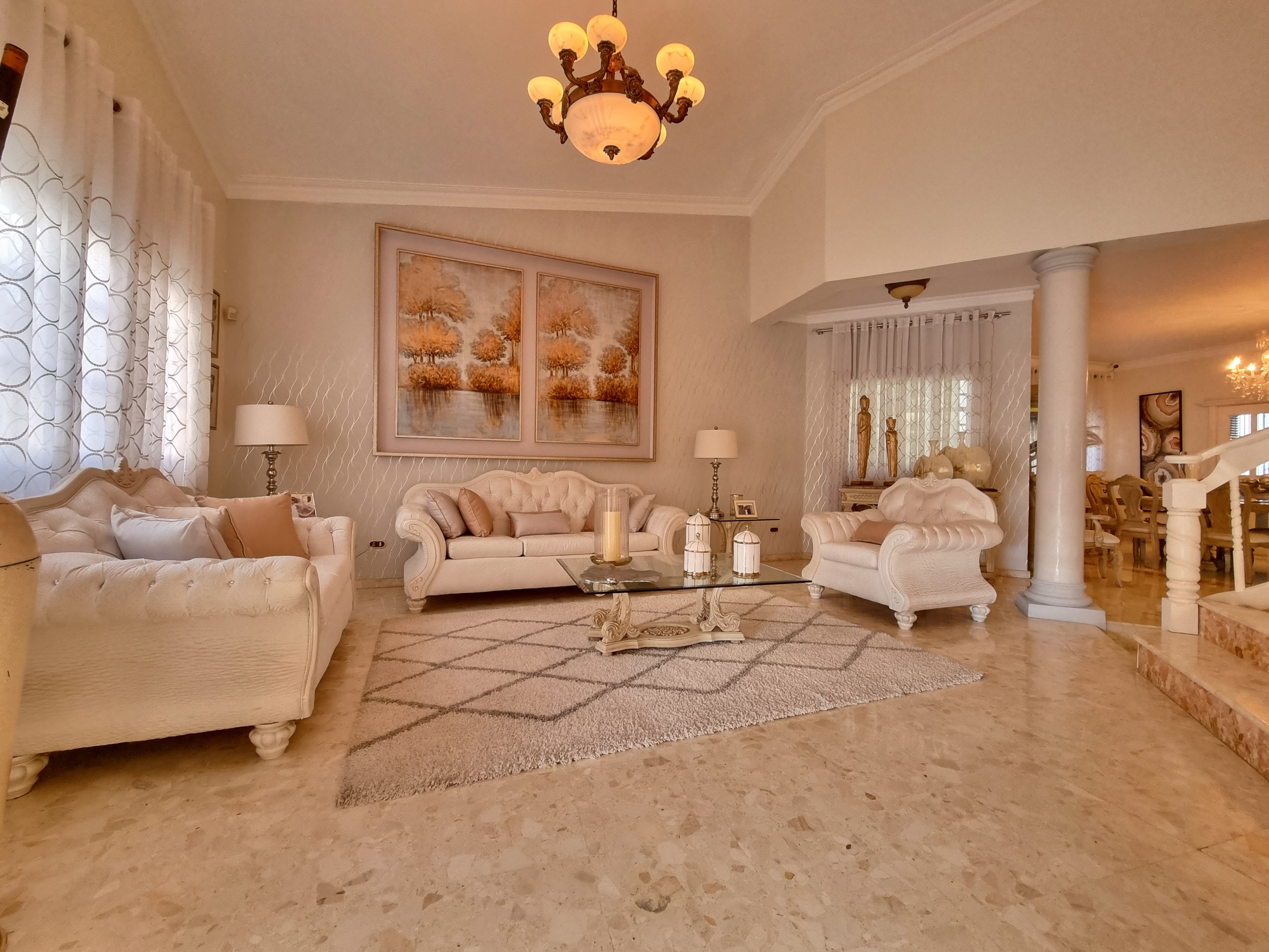apartamentos - Casa en Arroyo Hondo III  VENTA US$ 530,000.00 