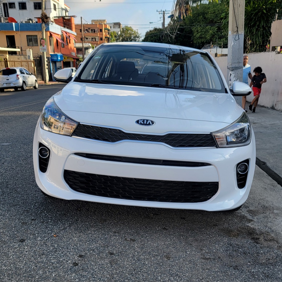 carros - KIA RIO 2018