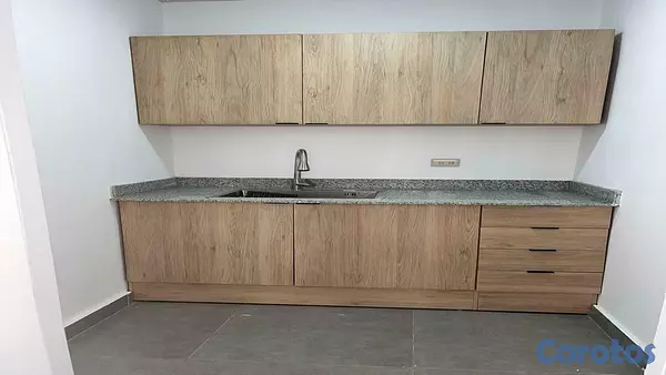 oficinas y locales comerciales - V01-AL-1497 ALQUILER DE LOCAL COMERCIAL-GAZCUE 4