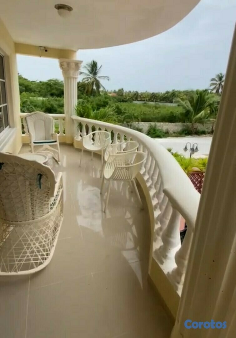 apartamentos - Apt para vivir o Invertir En Bávaro En Apartamento Amueblado Full CODIGO: PD34 4