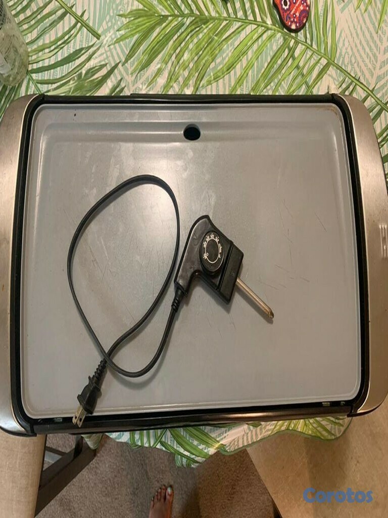 electrodomesticos - PLANCHA ELECTRICA ANTIADERENTE PARA DESAYUNO PARA  Y COCINAR CARNES  1