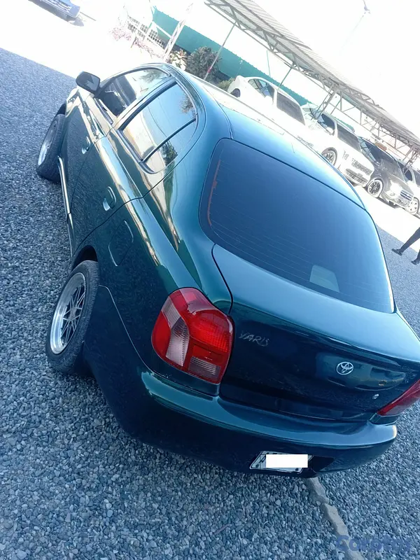 carros - Toyota Platz 6