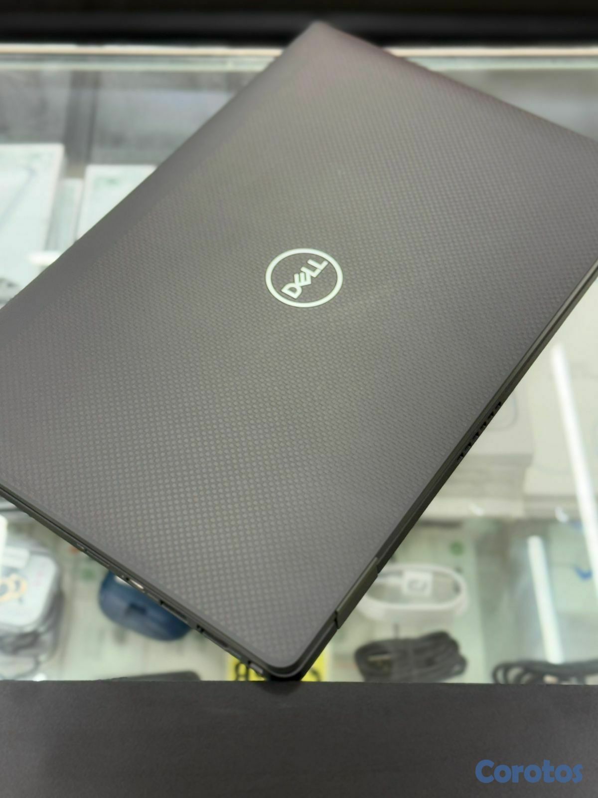 computadoras y laptops - Laptop Dell Latitude 7420 i7 11va Evo 2