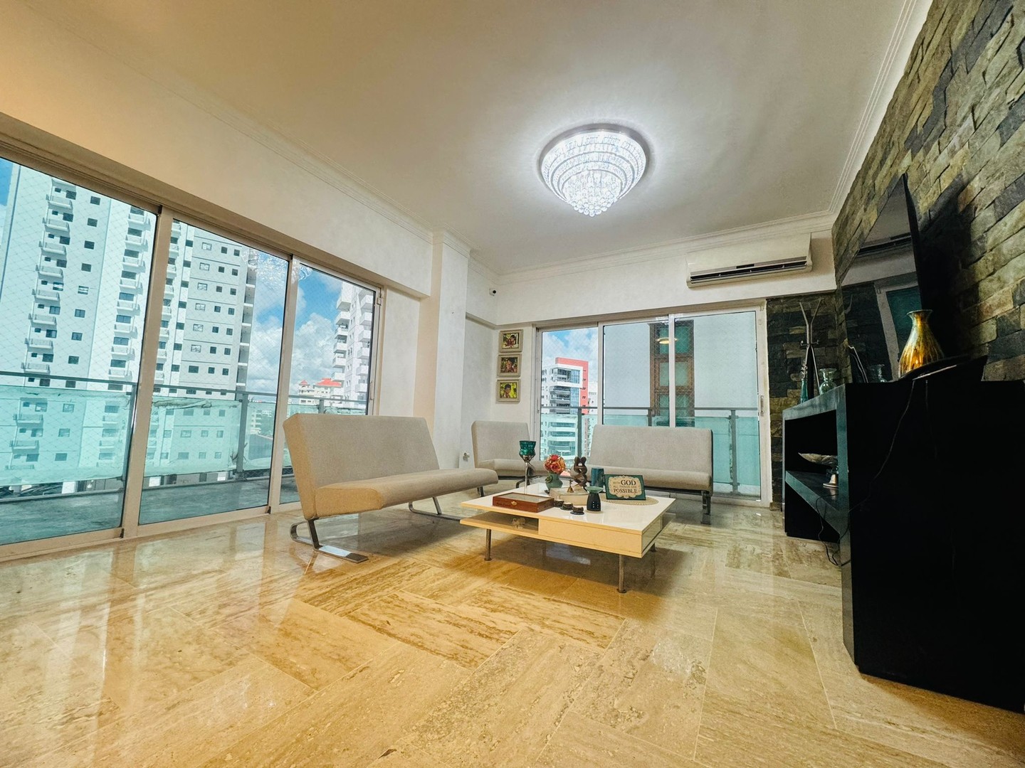 apartamentos - Rento apartamento sin amueblar en naco 