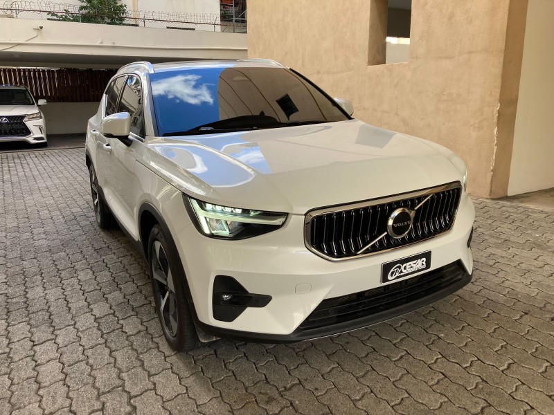 jeepetas y camionetas - Volvo xc40 2023 0