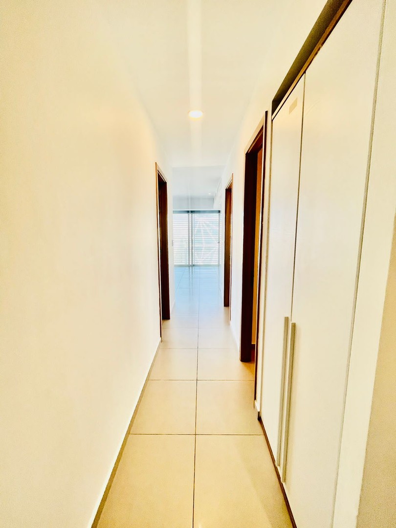 apartamentos - Apartamento en alquiler con línea blanca, Piantini!!
153 metros
 Piso 10
1800usd 5
