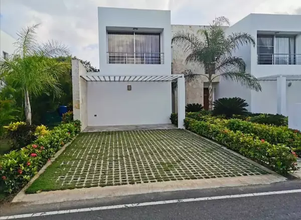 casas vacacionales y villas - Villa amueblada en Playa Nueva Romana 3