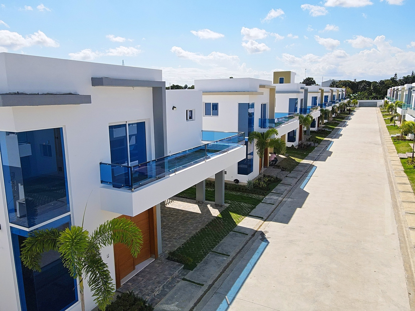 casas - HERMOSA CASA EN PROYECTO CERRADO AL ESTILO MIAMI  1