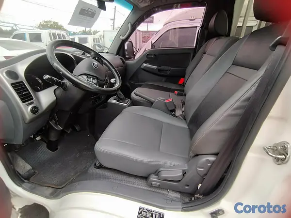 camiones y vehiculos pesados - 2020 Kia Bongo Automático  4