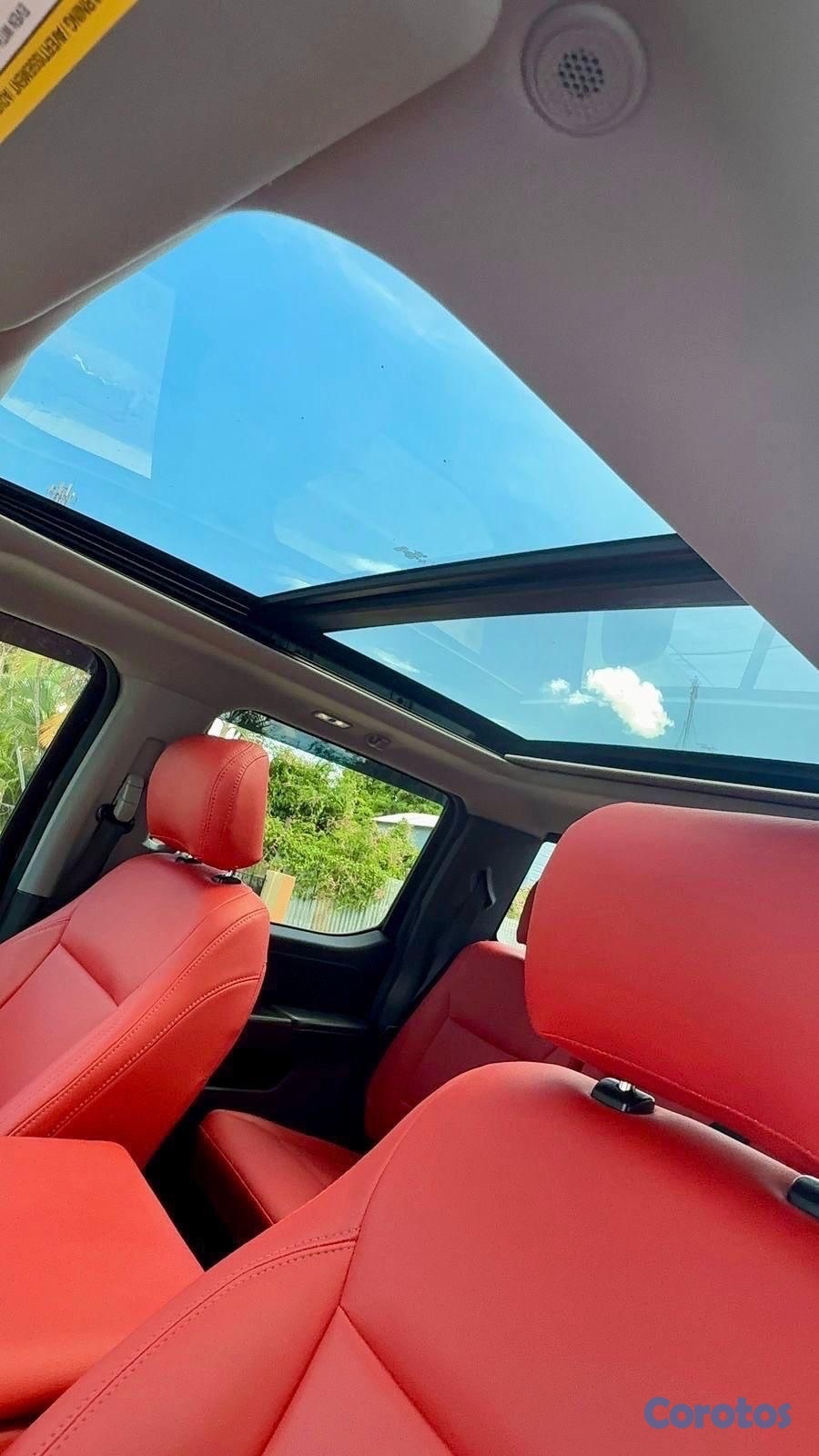 jeepetas y camionetas - SE VENDE  6