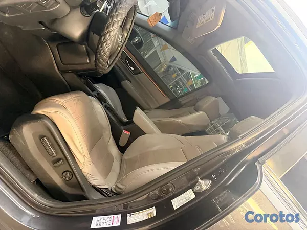 jeepetas y camionetas - Honda crv 2018 touring  12