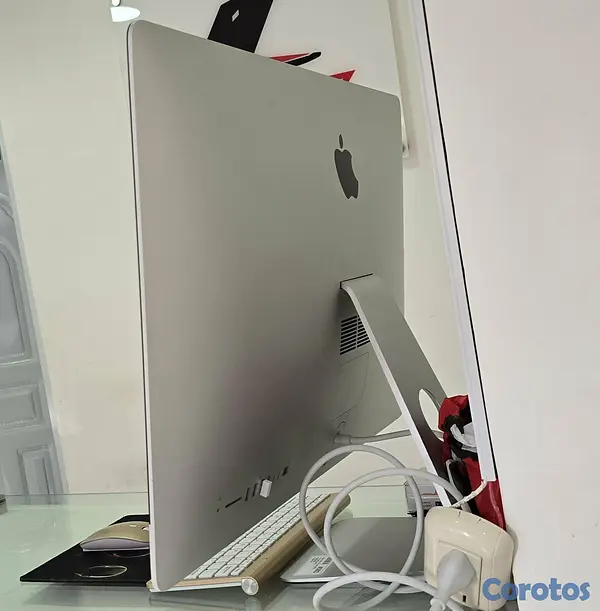 computadoras y laptops - imac 21 Pulg Retina 4K Core i7 3.2ghz Ram 16gb ddr4 Disco 512gb SSD año 2017 2