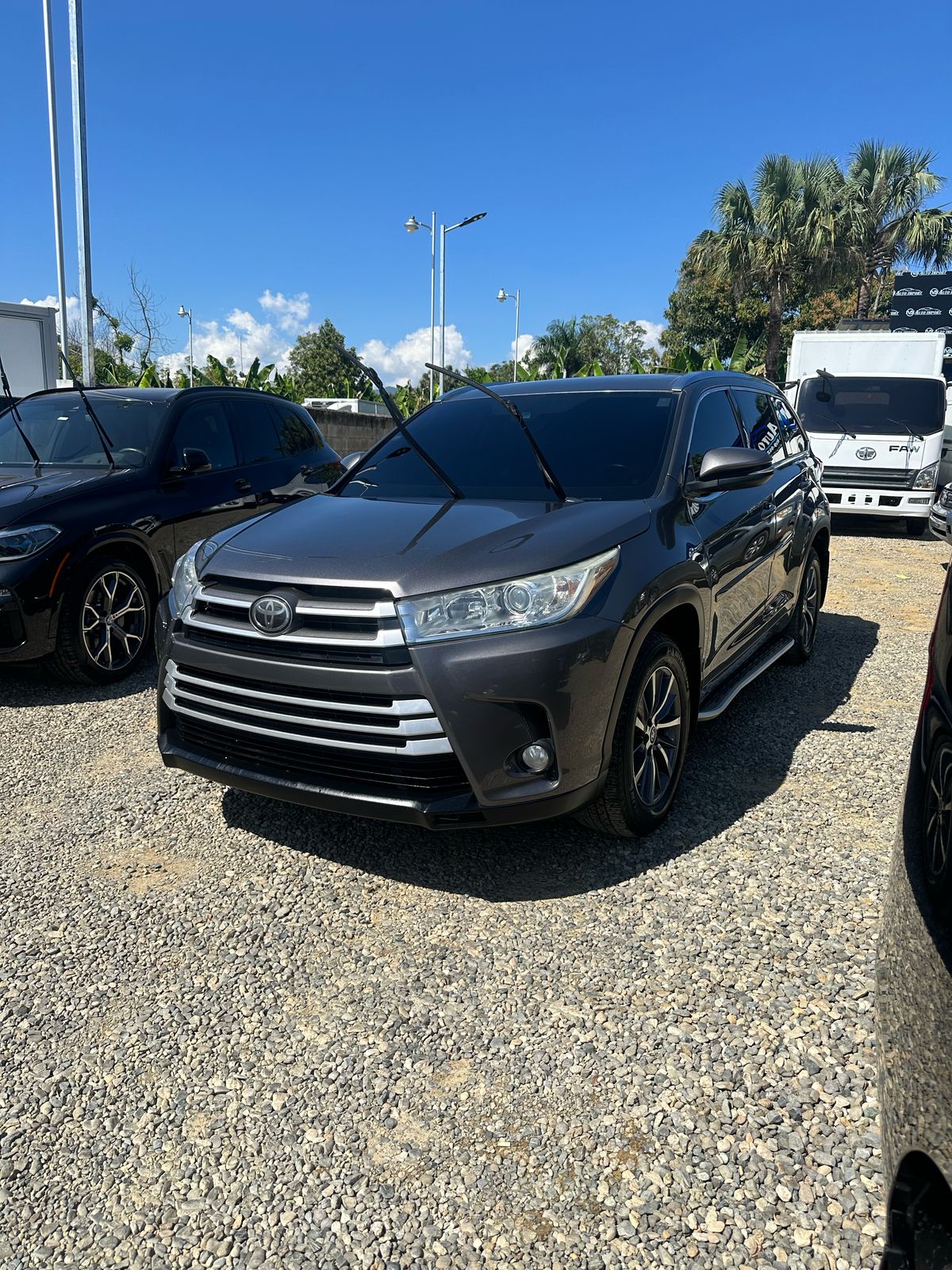 jeepetas y camionetas - Toyota higlander xle clean 2018