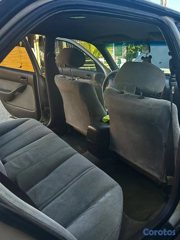 carros - Toyota Camry 1995 Dorado Ligeramente Negociable . 4