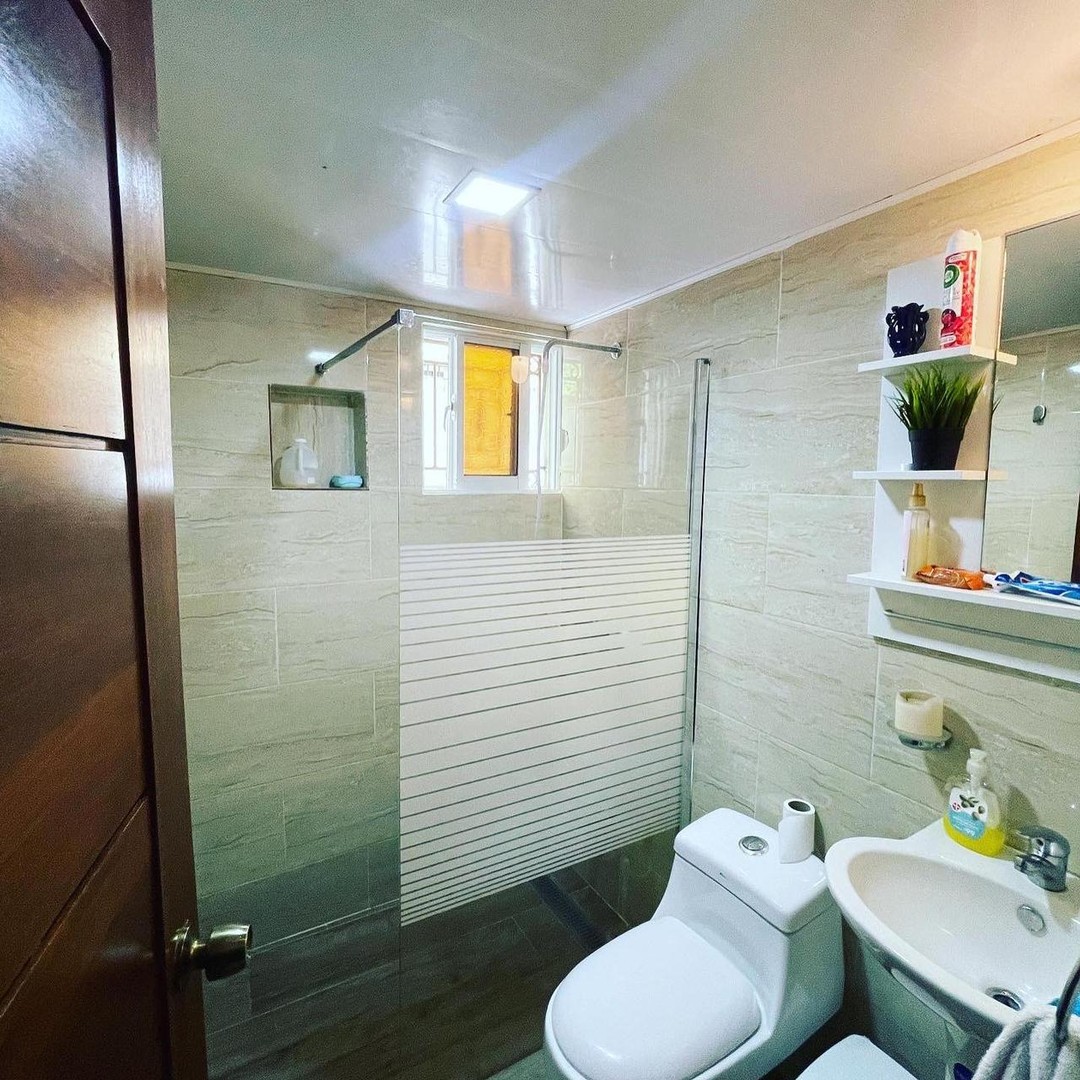 apartamentos - Se vende apartamento en Urb. Atlántida Av. Independencia primer nivel 2