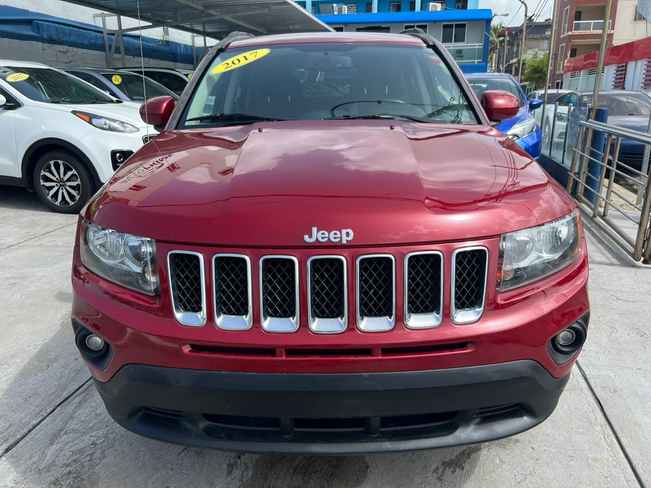 jeepetas y camionetas - Jeep Compass Latitude 2017 9