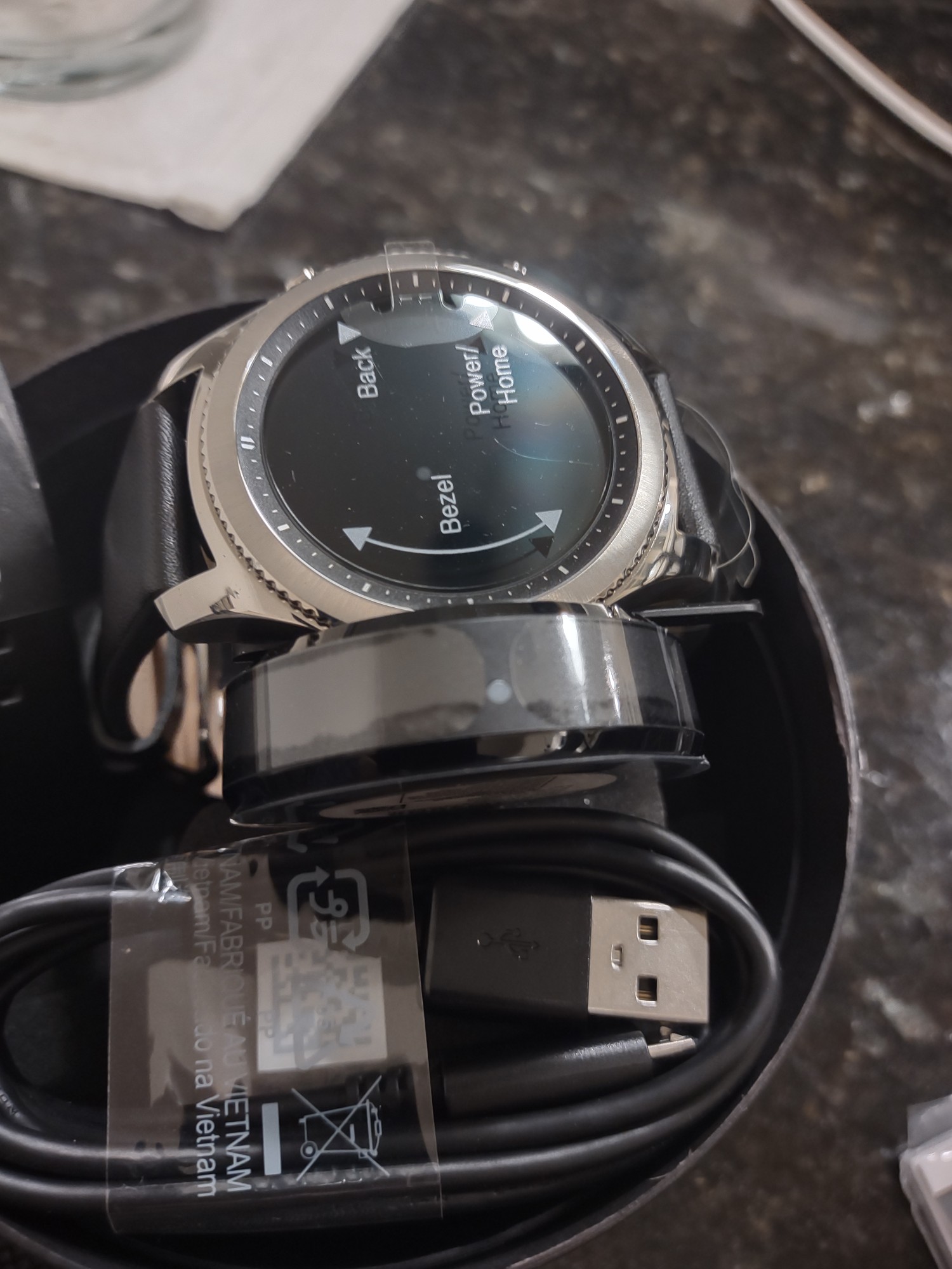 accesorios para electronica - Vendo Samsung Galaxy smart watch S3 nuevo sellado edicion especial , GPS
