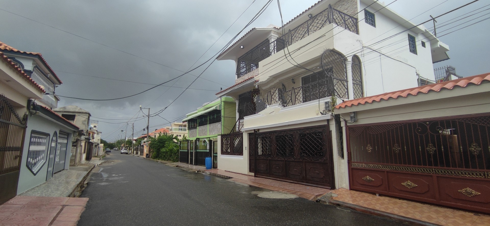 casas - Se venden 2 casas individuales en Residencial Brisa Oriental 8 San Isidro