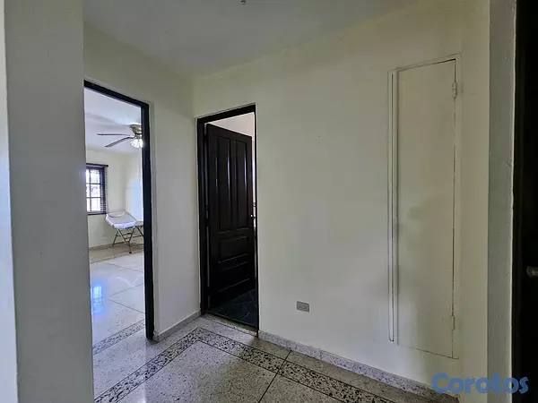 casas - Alquiler de Casa próximo a la churchil  2