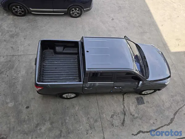 jeepetas y camionetas - KGM REXTON 2021 GRIS OSCURO DIESEL 9