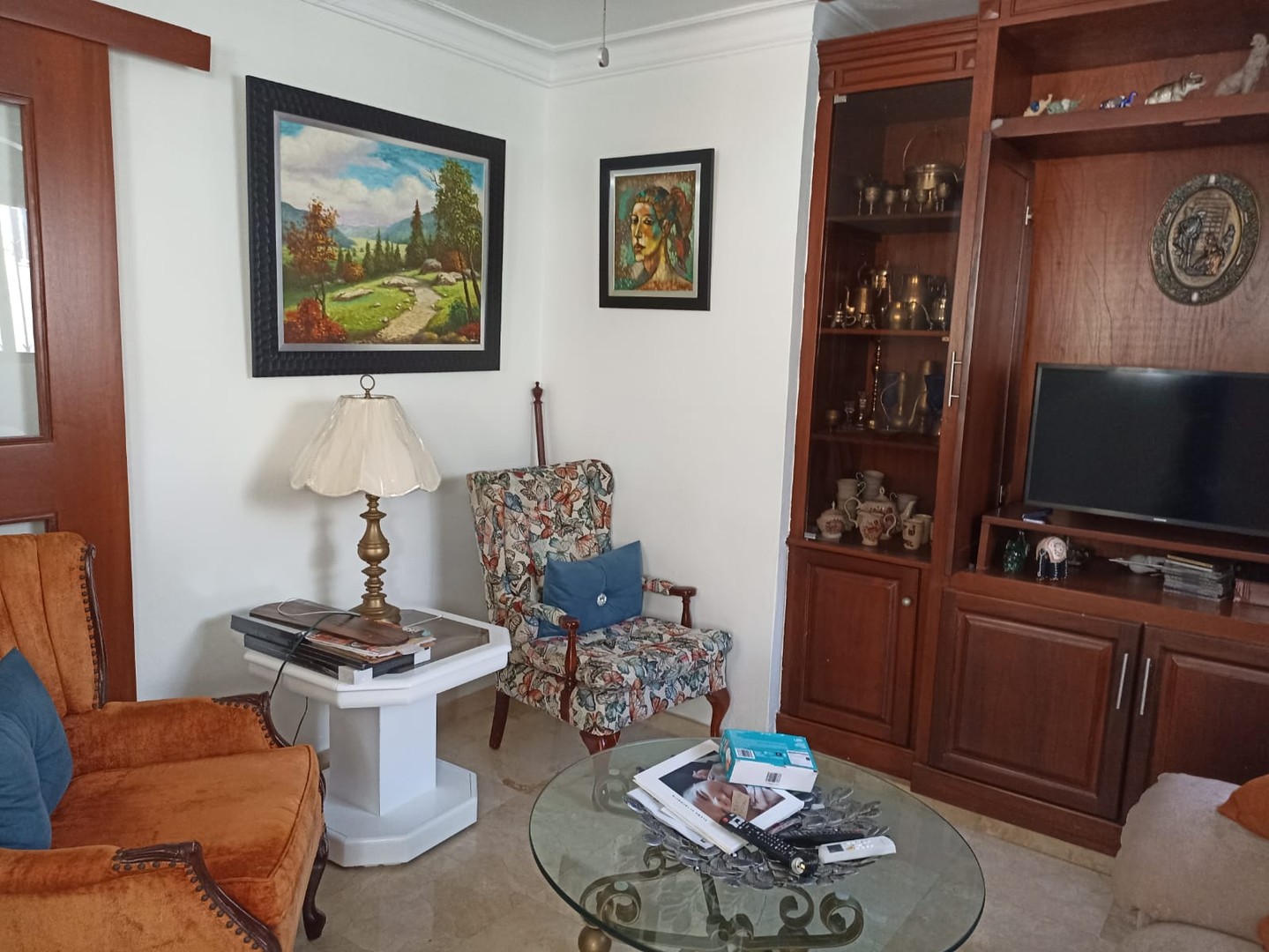 casas - VENDO CASA DE DOS NIVELES EN LA URBANIZACIÓN TROPICAL.AV. INDEPENDENCIA KM 71/2 2