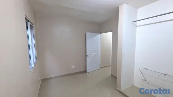casas - De Oportunidad! Propiedad En Venta! 2 Casas, 1 Apa 9