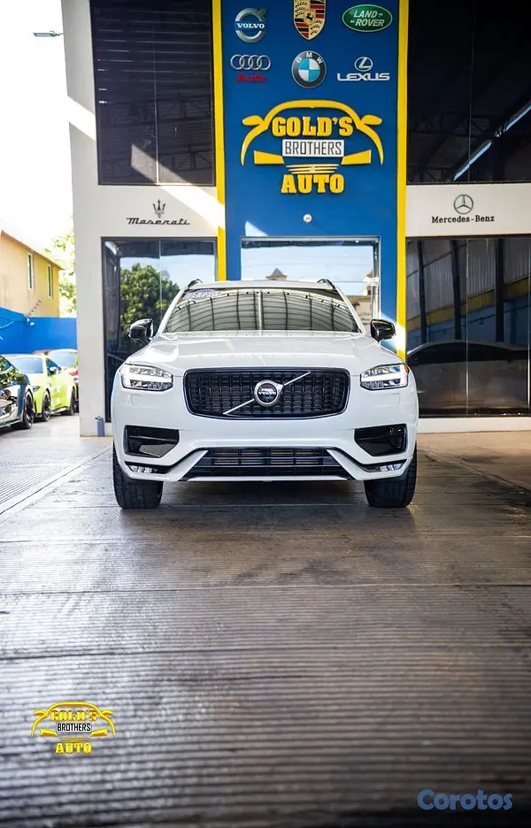 jeepetas y camionetas - Volvo XC90 T6 R-Deding 2021 Recien Importada Clean 2