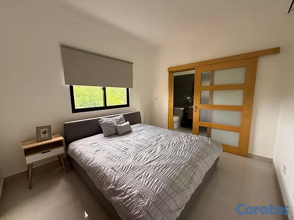 casas vacacionales y villas - Vendo Villa Nueva 6Hab Metro Country US$460k 6