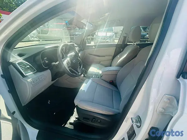 jeepetas y camionetas - hyundai tucson valium 8