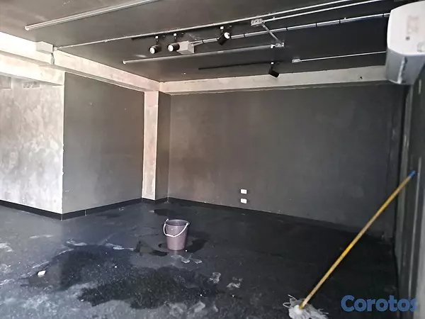 oficinas y locales comerciales - alquilo local 1er piso 50 mts en Julieta  2