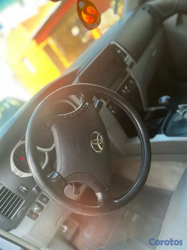 jeepetas y camionetas - Toyota runner 2006  2