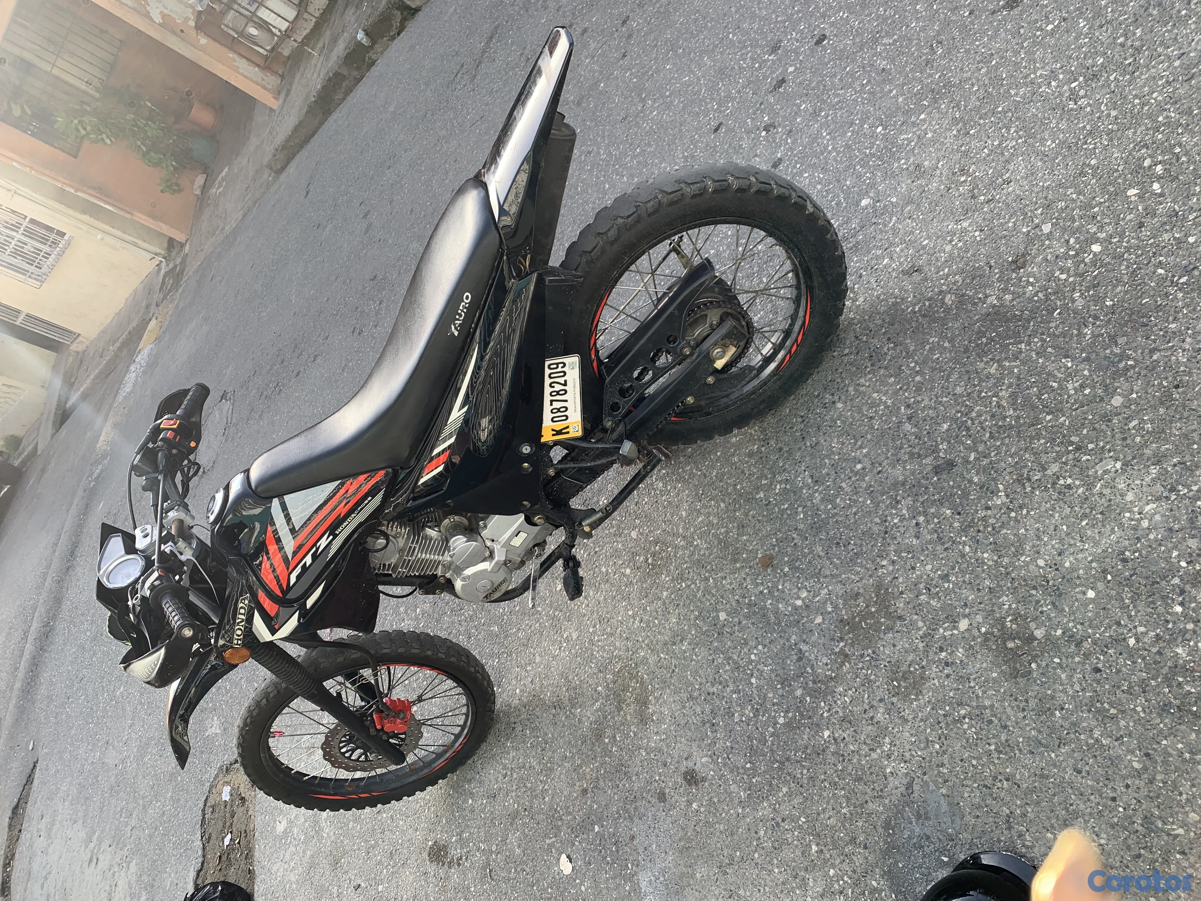 motores y pasolas - Tauro FTZ 2K24 COMO COMO NUEVO 1