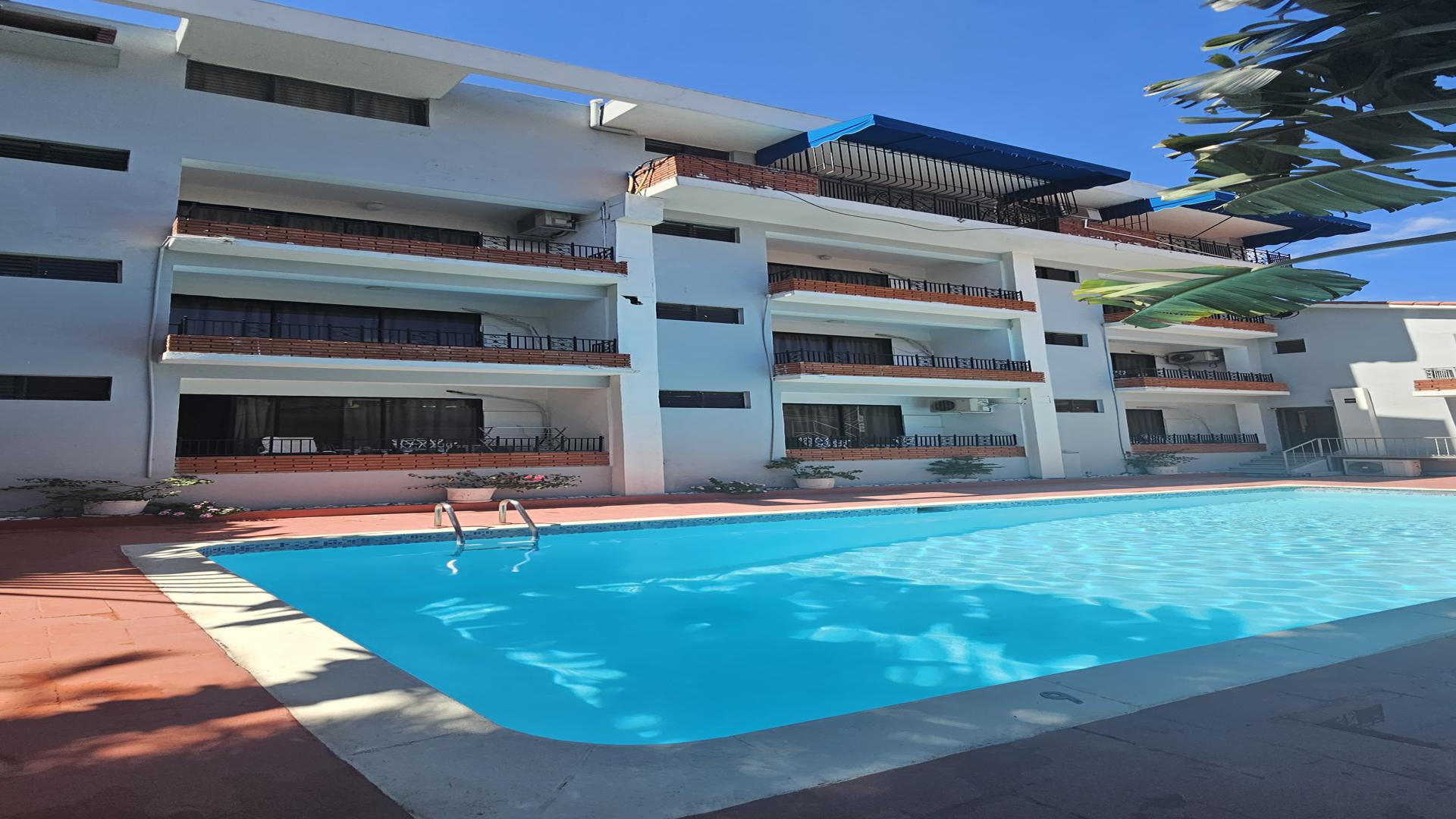 apartamentos - Aparta Hotel en Naco con todo el mobiliario y negocio en operación