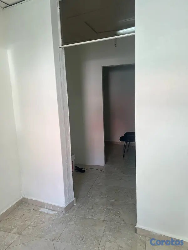 oficinas y locales comerciales - local comercial Don Bosco 11