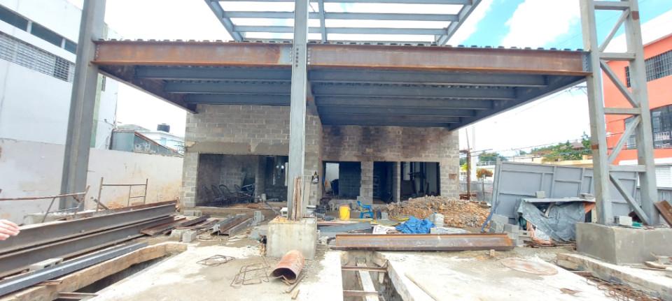 otros inmuebles - Nave Industrial en URBANIZACIÓN LUCERNA SANTO DOMINGO ESTE 7