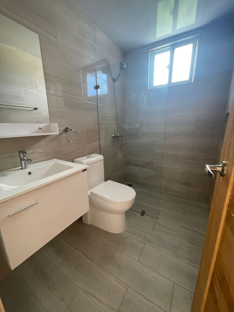 penthouses - Se vende apartamento tipo PH en Bella Vista 4